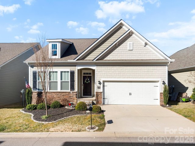 16 Southern Way Lane sold home in The Views At Rose Hill, Leicester, NC