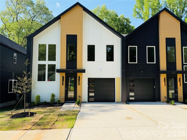 2412 Crestview Drive active home in Biddleville, Charlotte, NC