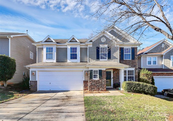 13503 Pontchatrain Avenue sold home in Hamilton Lakes, Charlotte, NC
