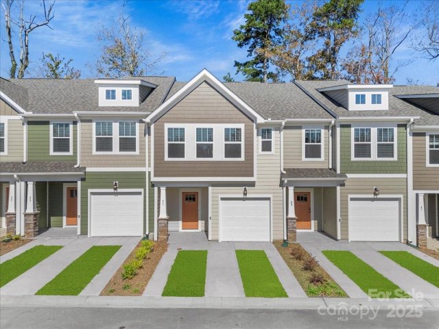 51 Moon Haven Way pending home in Clayton Crossing, Arden, NC