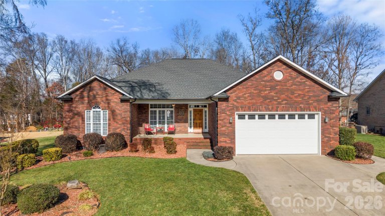 4839 Sherborne Drive sold home in Clare Haven, Harrisburg, NC