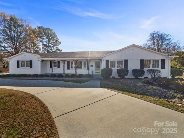 3141 Gardner Park Drive sold home in Gardner Park, Gastonia, NC
