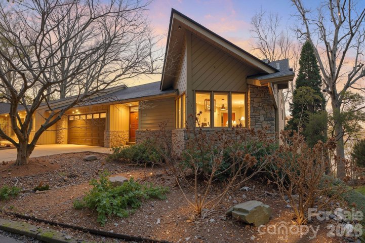 3302 Timber Trail sold home in The Timbers, Asheville, NC