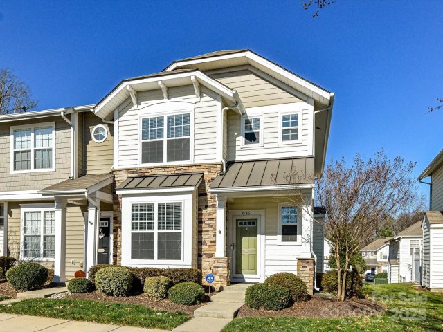 836 Gentlewinds Court sold home in Fieldstone, Fort Mill, SC
