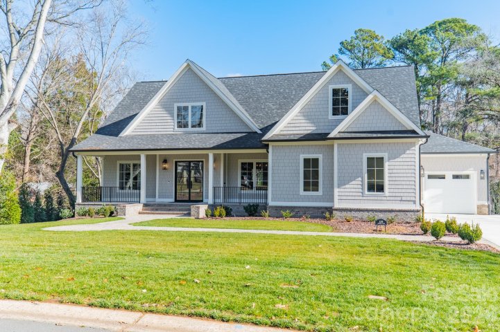 3319 Gresham Place active home in Providence Park, Charlotte, NC