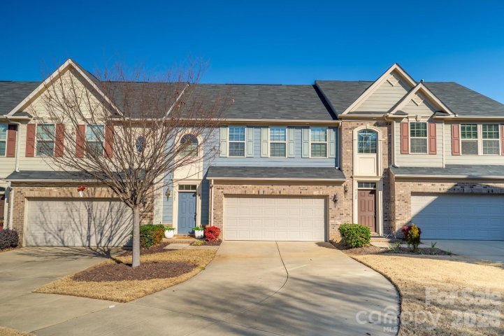 3525 Hornets Nest Way active home in Bryant Park, Charlotte, NC
