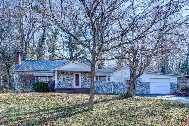 170 Birch Lane sold home in Royal Pines, Arden, NC