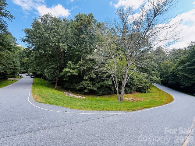20 Prickly Briar Road active home in Champion Hills, Hendersonville, NC