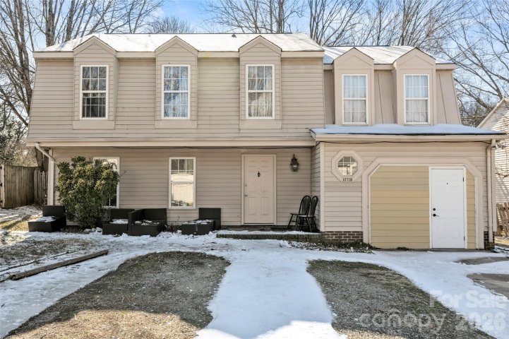 10718 Downpatrick Place sold home in Wexford, Charlotte, NC