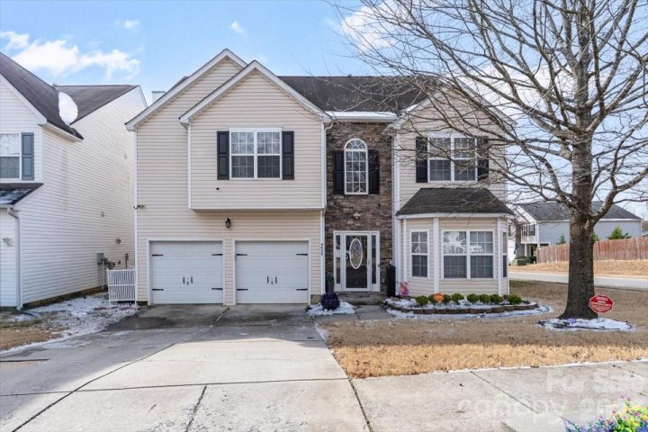 4435 Oakburn Drive sold home in Oakbrooke, Charlotte, NC