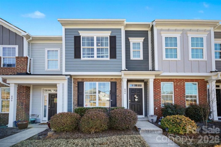 804 Goldmine Hill Court sold home in Beatty Woods, Belmont, NC