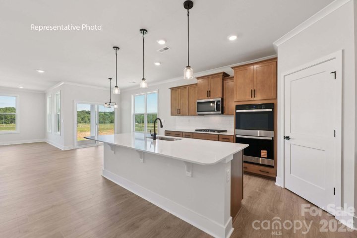 2219 Keppel Court active home in Westport, York, SC