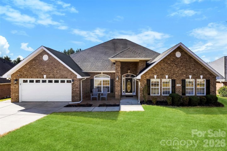 2449 Kinmere Drive sold home in Kinmere, Gastonia, NC