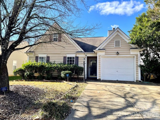 12151 Brownestone View Drive sold home in Brownestone, Charlotte, NC