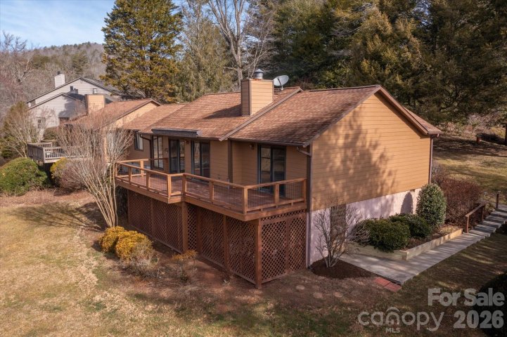 38 Eagle Run sold home in Deerlake Village, Brevard, NC