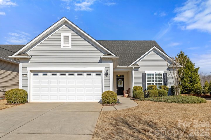 8000 Pawleys Court active home in Sun City Carolina Lakes, Indian Land, SC