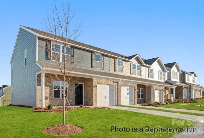 5141 Tommy Lane pending home in Autumn Brook, Stanley, NC