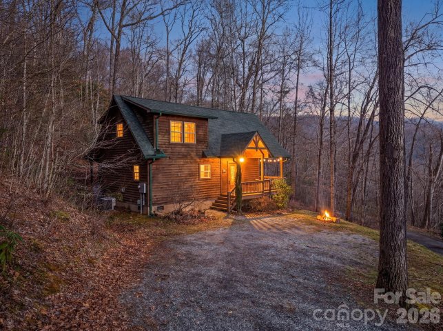 Homes in Hemlock Falls, Sylva