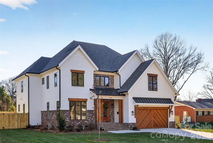 1316 Holmes Drive pending home in Ashbrook, Charlotte, NC