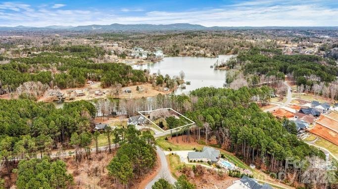 6124 Plantation Pointe Drive sold home in Plantation Pointe, Granite Falls, NC