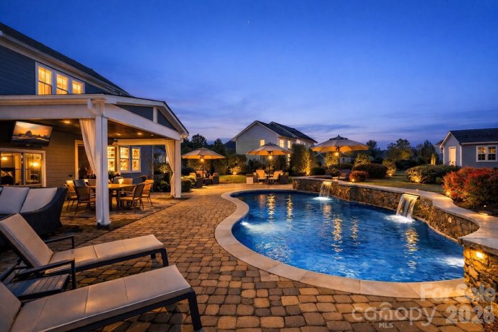 7683 Lazy Hollow Lane sold home in Covington At Lake Norman, Denver, NC