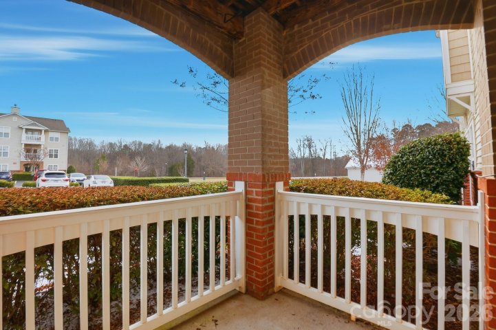 16608 Amberside Road sold home in Alexander Chase, Cornelius, NC