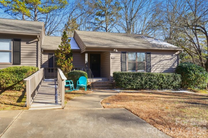 929 Cranberry Circle sold home in Dogwood Hills, Fort Mill, SC