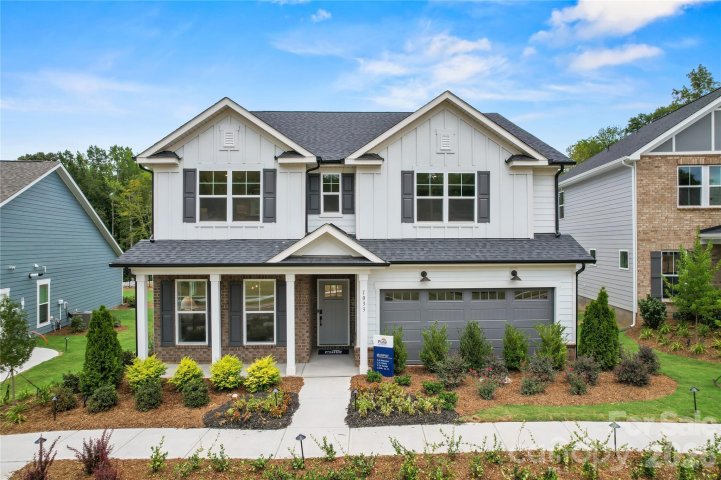 2016 Waxhaw Crossing Drive sold home in Forest Creek, Waxhaw, NC