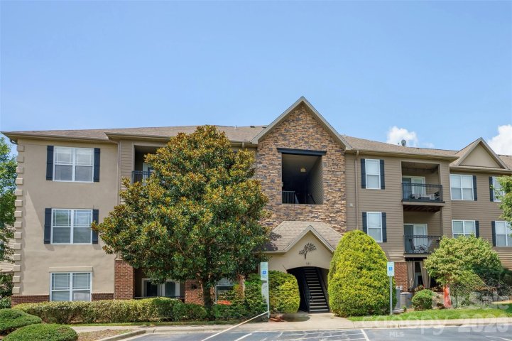 181 Brickton Village Circle sold home in Brickton Village, Fletcher, NC