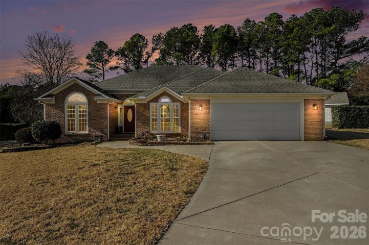 4400 Mackenzie Court sold home in Morris Glen, Concord, NC