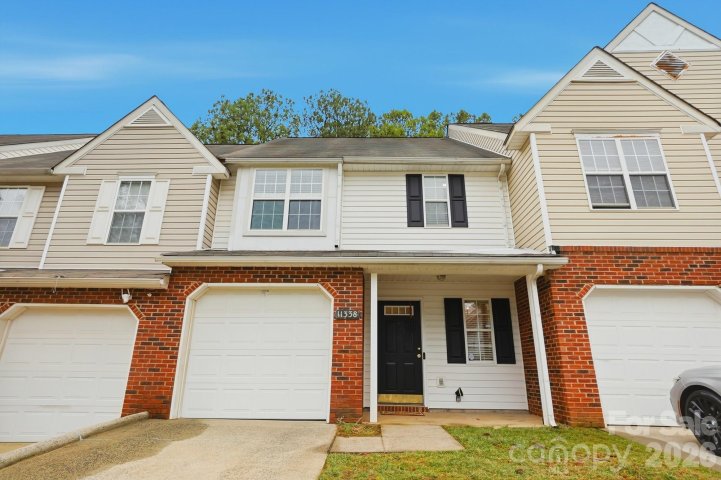 11338 Yellow Spaniel Court sold home in Hunter Downs, Charlotte, NC