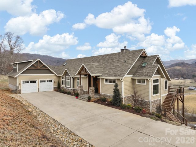 164 Flowing Hills Drive sold home in Winfield Estates, Clyde, NC