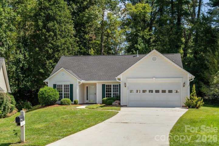 134 Stonehollow Road sold home in St Johns Commons, Fletcher, NC