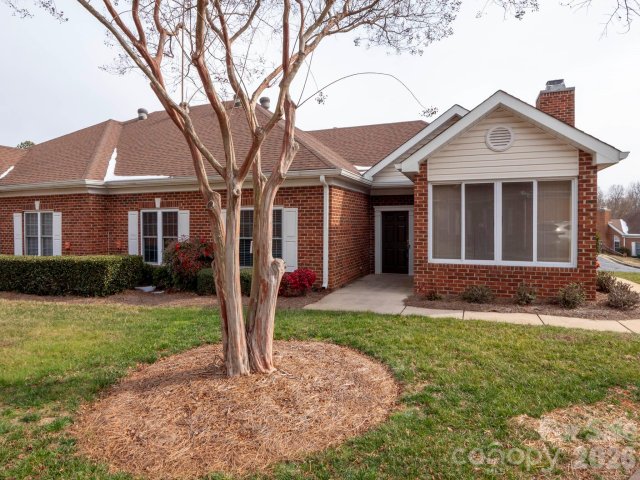 8278 Windsor Ridge Drive sold home in Windsor Oaks, Charlotte, NC