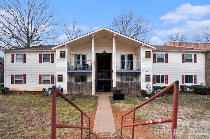 7992 Shady Oak Trail sold home in Quail Run, Charlotte, NC