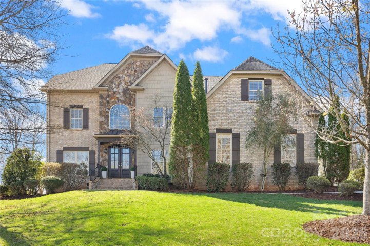 A home in Stonebridge, Monroe