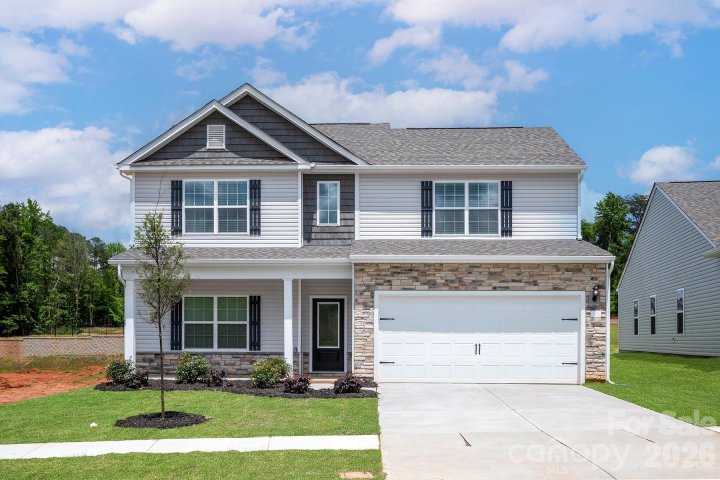3610 Narrow Drive active home in Ascot Woods, Charlotte, NC