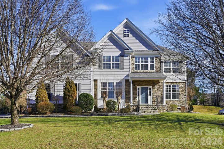 7737 Pleasant Valley Drive sold home in Heatherstone, Harrisburg, NC