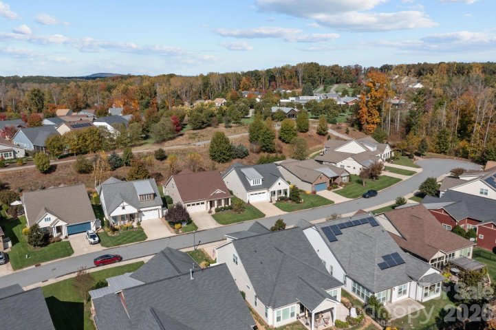 495 Granite Lake Court active home in Trilogy Lake Norman, Denver, NC