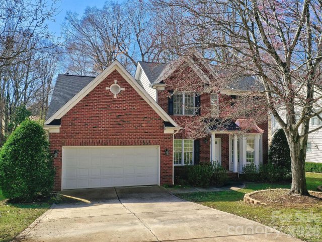 16009 Cranleigh Drive active home in Northstone, Huntersville, NC