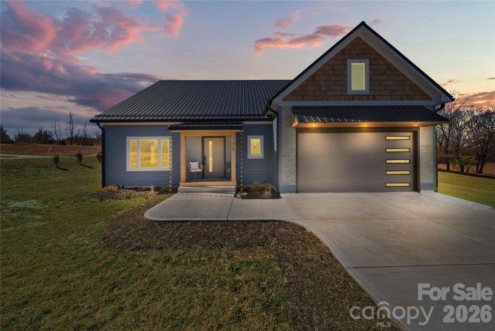 78 Scott Meadows Drive pending home in Chambers Trace, Asheville, NC