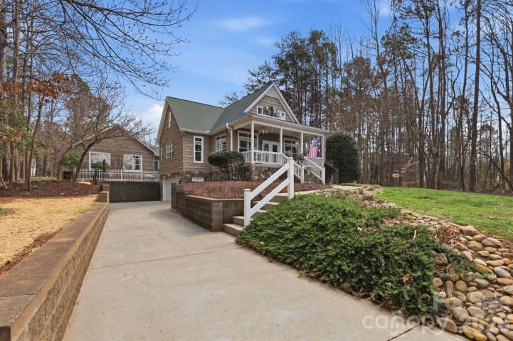 Homes in Pirates Cove, Mooresville