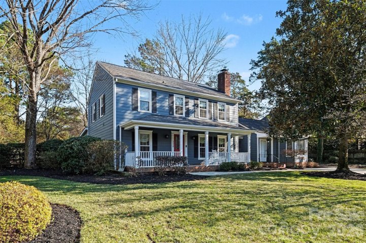 2020 Bardstown Road sold home in Candlewyck, Charlotte, NC