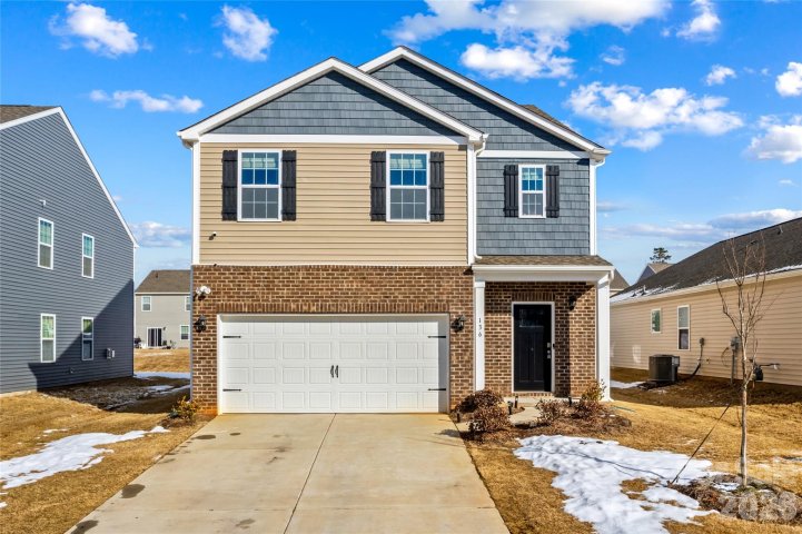 136 Sycamore Springs Drive active home in Wallace Springs, Statesville, NC