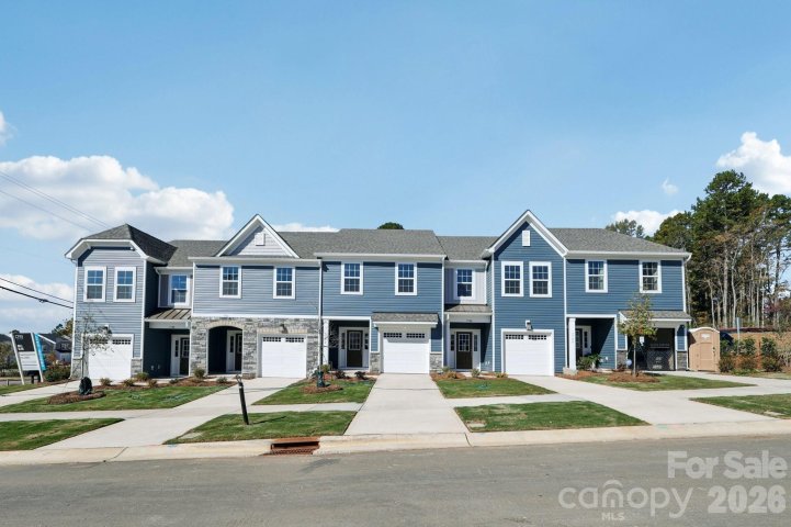 7651 Ethora Way pending home in Bell Glen, Charlotte, NC