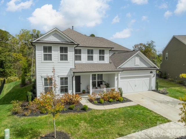 13832 Water Terrace Drive active home in Olmsted, Huntersville, NC