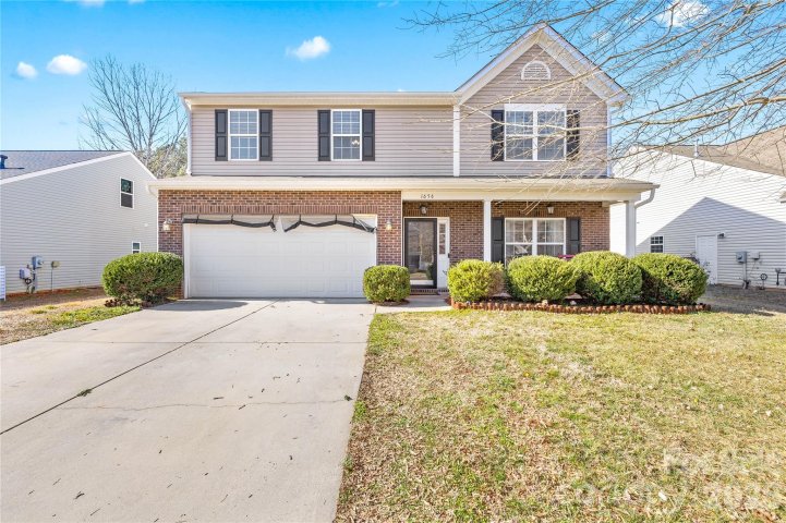 1656 Beleek Ridge Lane sold home in Mill Creek Falls, Clover, SC