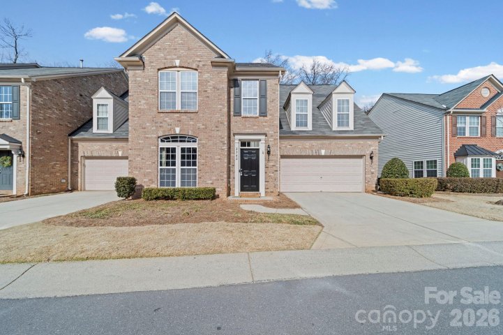 3342 Park South Station Boulevard active home in Park South Station, Charlotte, NC