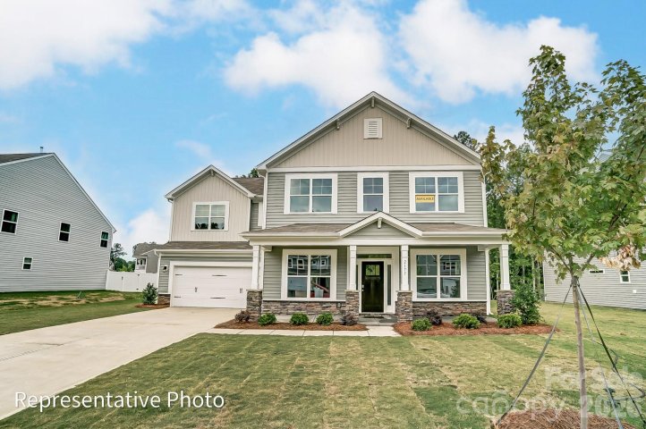 2215 Tabor Road active home in Laurelbrook, Sherrills Ford, NC