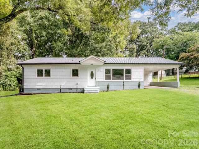 1806 Kingsley Drive pending home in West End, Albemarle, NC